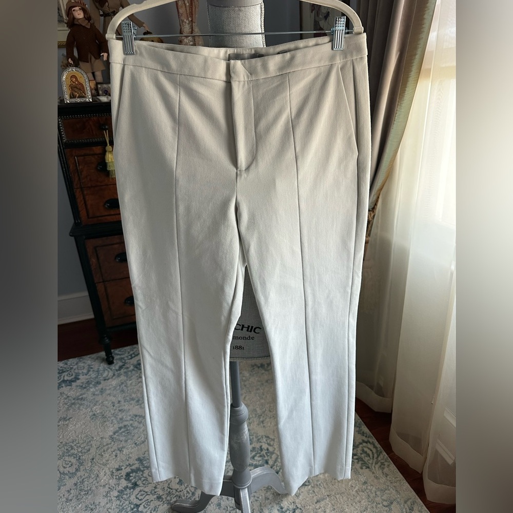 Vince Neutral light grey Trousers